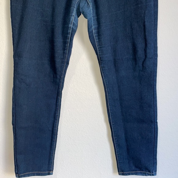 D.Jeans - Picture 2 of 5